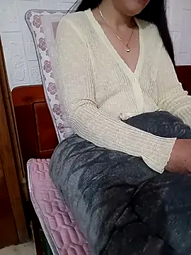 Feeling-hot online show from March 2026 10:00:02 PM