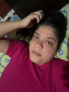 diamore3377 online show from April 2026 03:52:02 AM