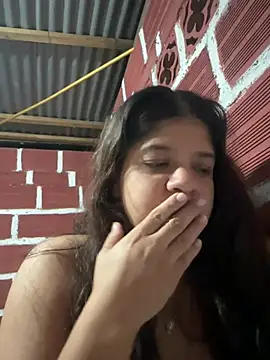 diamore3377 online show from February 2026 12:07:01 AM