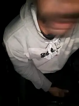 willgol1999 online show from November 2025 06:07:02 AM