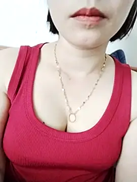 Swan-white123 online show from December 2025 05:13:01 AM