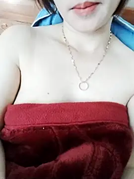 Snapshot of Swan-white123 chatting on February 2026 05:27:02 AM Swan-white123 online show from February 2026 05:27:02 AM