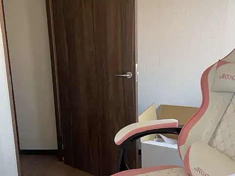 amu nyan cute online show from November 2025 05:00:01 AM