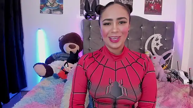 lunabritton1 online show from December 2025 04:17:01 AM