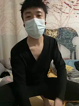 Snapshot of Theo615 chatting on November 2025 04:43:02 PM Theo615 online show from November 2025 04:43:02 PM