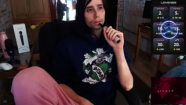 CaramelToy online show from November 2025 04:00:01 PM