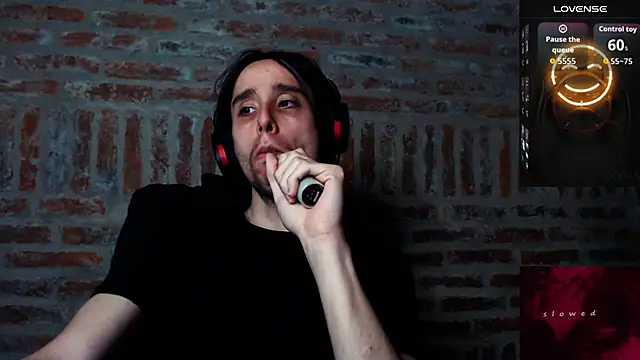 CaramelToy online show from January 2026 04:57:01 PM