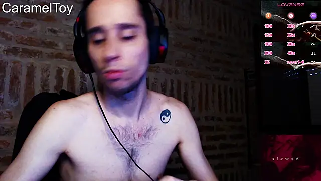 CaramelToy online show from February 2026 10:07:01 PM