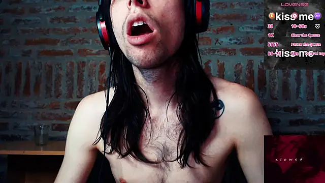 CaramelToy online show from January 2026 06:12:01 PM