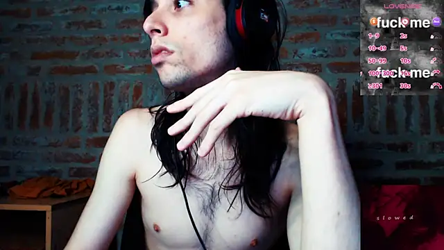 CaramelToy online show from January 2026 06:04:01 PM