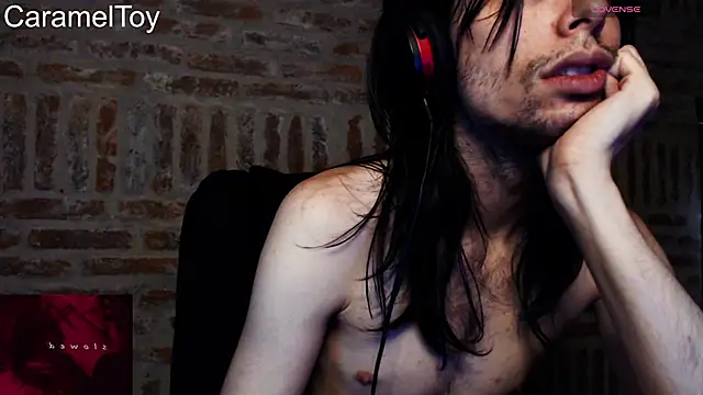 CaramelToy online show from February 2026 09:23:01 PM