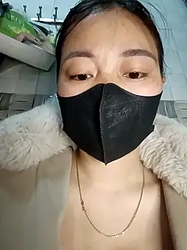 thuy-kieu online show from December 2025 09:28:02 PM