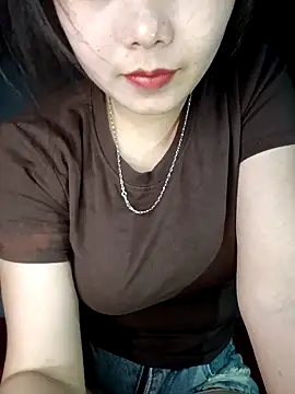 thuy-kieu online show from March 2026 03:31:02 AM