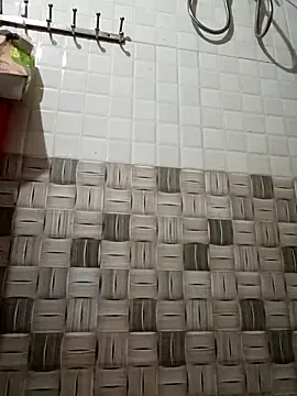 thuy-kieu online show from February 2026 09:53:01 PM