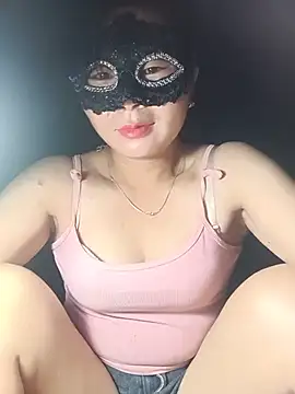 vangkt-cute online show from June 2026 09:20:01 PM