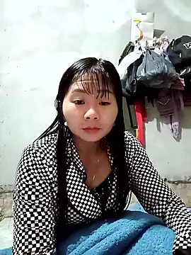 vangkt-cute online show from December 2025 10:51:02 AM