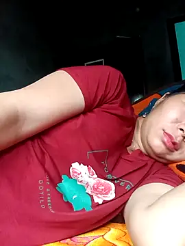 vangkt-cute online show from April 2026 02:18:01 AM