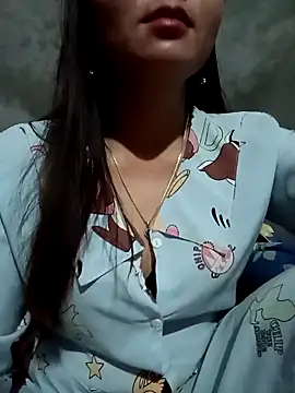 vangkt-cute online show from April 2026 08:39:01 PM