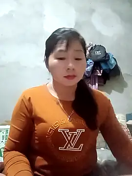 vangkt-cute online show from March 2026 06:57:01 PM