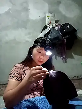 vangkt-cute online show from December 2025 11:45:02 AM