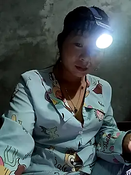 vangkt-cute online show from March 2026 06:37:02 PM