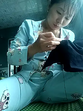 Snapshot of vangkt-cute chatting on May 2026 07:45:02 AM vangkt-cute online show from May 2026 07:45:02 AM