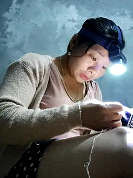 vangkt-cute online show from November 2025 11:58:01 AM