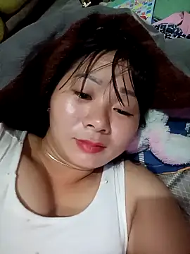 Snapshot of vangkt-cute chatting on April 2026 08:18:01 PM vangkt-cute online show from April 2026 08:18:01 PM