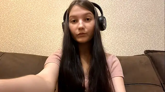 AurorAurora online show from December 2025 09:09:01 AM