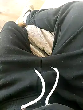 Nousdeux21 online show from December 2025 11:03:01 AM