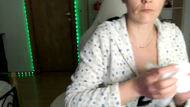 MissyDior8 online show from January 2026 06:39:02 AM