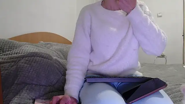 MissyDior8 online show from February 2026 05:58:02 AM