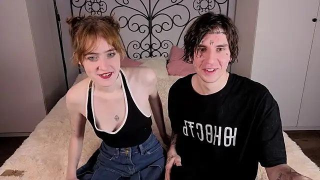 Danny loves Mary online show from November 2025 01:59:02 AM