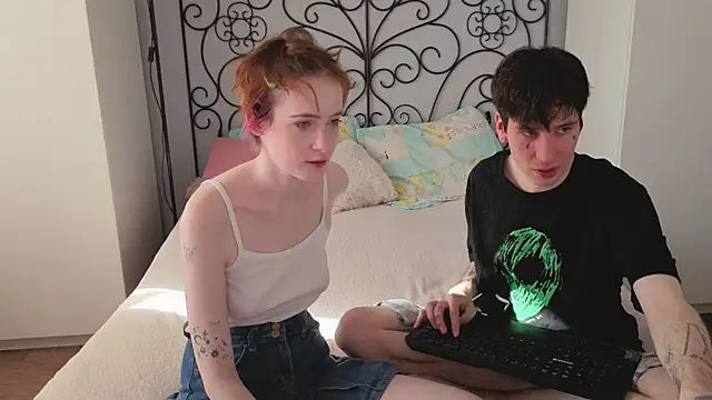 Danny loves Mary online show from April 2026 02:14:02 AM