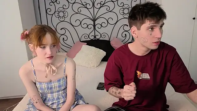 Danny loves Mary online show from February 2026 02:01:02 AM