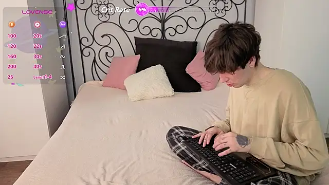 Danny loves Mary online show from February 2026 01:57:01 AM