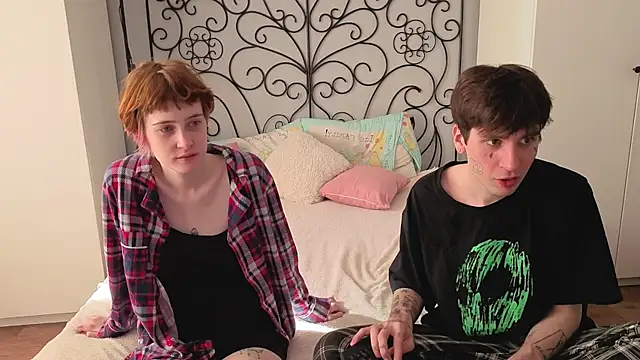 Danny loves Mary online show from April 2026 02:09:02 AM