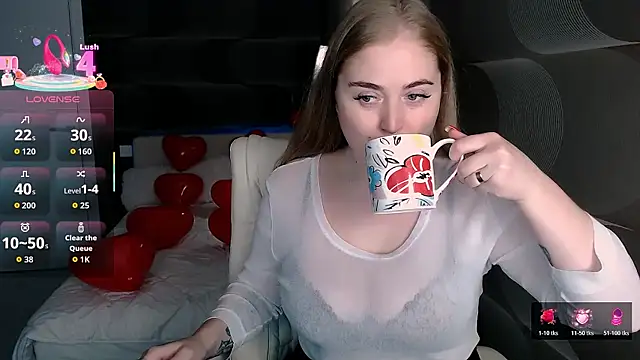 Kate Moan online show from February 2026 02:06:02 PM