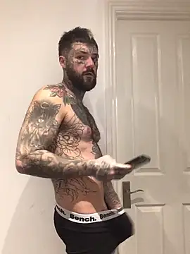 magicmichaell online show from November 2025 02:28:02 PM