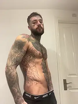 magicmichaell online show from November 2025 01:21:01 PM