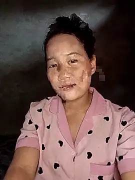 -Huong-99 online show from November 2025 02:48:01 AM