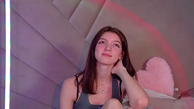 SophiaProve online show from December 2025 03:22:02 PM