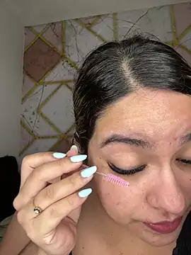 Amira Malia online show from April 2026 12:28:01 PM