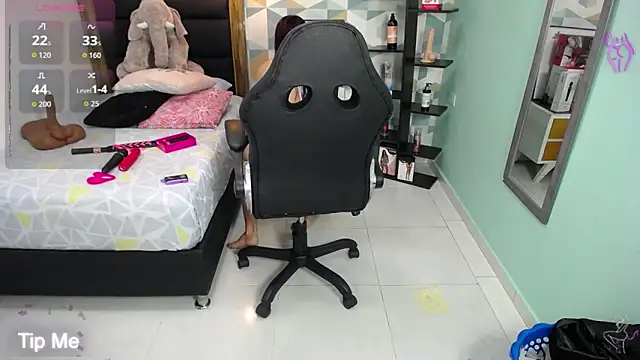 DENIS DALLAS online show from April 2026 12:18:02 PM