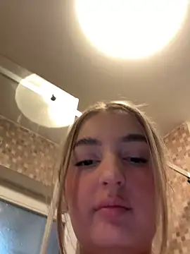 Marisaaasss online show from December 2025 10:30:02 AM