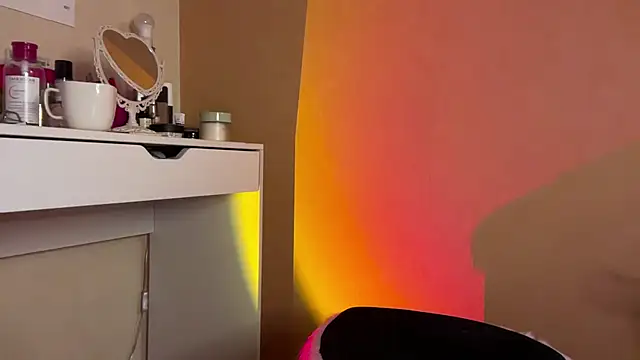 Emily Di1 online show from December 2025 08:04:02 PM