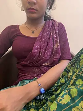 Snapshot of Rani__telugu chatting on April 2026 12:57:02 AM Rani telugu online show from April 2026 12:57:02 AM