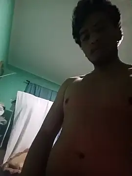 Snapshot of charlyver36 chatting on November 2025 03:28:02 AM charlyver36 online show from November 2025 03:28:02 AM