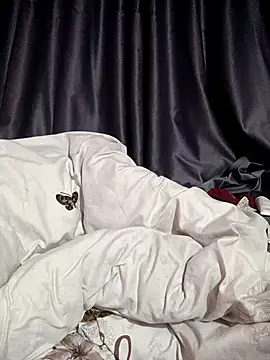 MiHeni online show from March 2026 04:08:02 PM