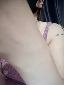 MiHeni online show from April 2026 03:30:02 PM